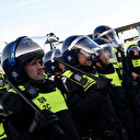 Royaume-Uni: Inquiétudes sur les fouilles à nu de mineurs