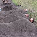 Şifa bulmak uğruna sıcak kuma giriyorlar: Vücudu baştan aşağı yeniliyor birçok hastalığa iyi geliyor