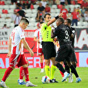 Süper Lig maçında skandal! Hakem Atilla Karaoğlan darbedildi mi?