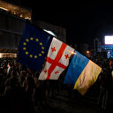 La Russie accuse les États-Unis de préparer une "révolution colorée" en Géorgie 