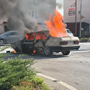 Seyir halindeki araç alev topuna döndü