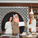 Tatil için Türkiye'ye gelen anne ile kızı Müslüman oldu