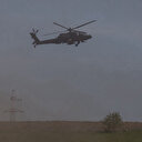 Pologne: accords de 240 millions de dollars pour des hélicoptères Apache