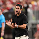 Arsenal Arteta'nın sözleşmesini uzattı