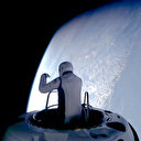 نجی خلائی مشن کے دوران خلا میں پہلی چہل قدمی