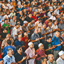 Mevlit Kandili'nde camiler doldu taştı: Tüm insanlık için kurtuluş pusulası