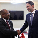 Bakan Bayraktar Libyalı mevkidaşı Abdulsadek ile görüştü