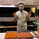 Fahiş lahmacun fiyatlarını ifşa eden Elazığlı Fuat Usta bu kez de dürüm maliyetini açıkladı: Adamların işine gelmiyor