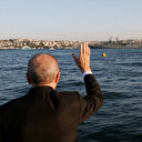 Cumhurbaşkanı Erdoğan Preveze Deniz Zaferi’nin yıl dönümünde Dolmabahçe'de Fatih firkateynini selamladı