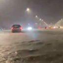 Cidde’de sağanak sele dönüştü: Cadde ve sokakları su bastı