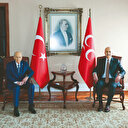 Bu yemine kim karar verdi