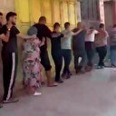 Terörist İsrail askerleri esir aldıkları Filistinlileri Nazi yöntemleriyle hapsediyor