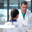 Anne karnından umuda: Bin gramlık bebek hayata böyle tutundu