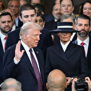 Donald Trump yemin ederek görevine başladı