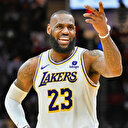 NBA'de Lakers kazandı: LeBron James bir kez daha tarihe geçti