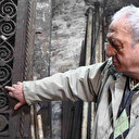 158 yıllık 'Meryem Ana' figürlü tarihi kapı: Papazlar bunun peşinde