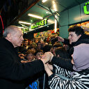 Cumhurbaşkanı Erdoğan baba ocağı Rize'de: Hemşehrilerini selamladı