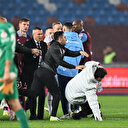Trabzonspor - Alanyaspor maçı sonrası ortalık karıştı: Hüseyin Çimşir'e saldırı | VİDEO