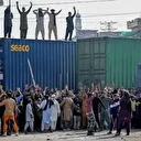 ٹی ایل پی کا امریکی سفارتخانے کے باہر احتجاج روکنے کے لیے اسلام آباد اور راولپنڈی جانے والی سڑکیں بند، موبائل سروسز معطل