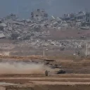 L'armée israélienne commence un retrait progressif vers l'est de la bande de Gaza