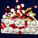 Uzman isim uyardı: Gereksiz vitamin kullanımı vücuda zarar verebilir