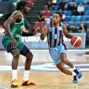 Trabzonspor Bursaspor'a mağlup: İlk yenilgisini aldı