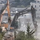 İsrail ordusu işgal altındaki Batı Şeria'da Filistinlilere ait bir evi yıktı