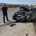 Otomobille çarpışan kamyonet ters döndü: Bir ölü bir yaralı