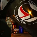 Le premier procès pour "terrorisme" lié à Antifa a été ouvert aux États-Unis