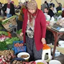 Vatandaş ormandan kova kova topladı: Pazarda kilosunu 400 liraya sattılar