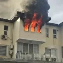 Antalya'da yangın çıkan daire kullanılamaz hale geldi
