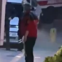 CHP'li belediyenin işten çıkarttığı işçi eylem yaptı: Başkan gelmezse kendime zarar veririm