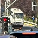 Kocaeli’de freni boşalan otobüs duvara çarptı: 3’ü polis 7 yaralı