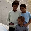 Gazzeli çocuklardan şehit olan babalarına veda