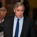 ABD senatosu'nda tarihi konuşma: Merkley 22 saatten fazla süren konuşmasında Trump'ı hedef aldı!