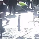 Kalp krizi geçiren yaşlı adamı trafik polisi hayata döndürdü: O anlar kamerada