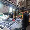 Karadeniz hamsisi tezgahları şenlendirdi: Kilosu 50 liraya düştü