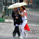 İstanbul'da pazartesi günü kuvvetli yağış ve fırtına uyarısı