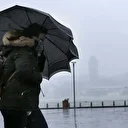 İstanbul'da yarın (27 Ekim Pazartesi) okullar tatil mi? Haftanın ilk günü İstanbul'da hava nasıl olacak? Valilik ve Meteoroloji'den peş peşe uyarılar