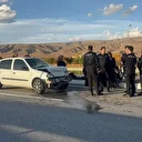 Erzincan-Sivas kara yolunda kaza: İki kişi yaralandı