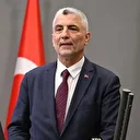 Bakan Bolat duyurdu: Cumhuriyet tarihinin ihracat rekoru kırıldı