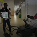Burkina Faso: un robot local de déminage fait sensation lors du Forum de la Recherche scientifique