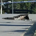 Ümraniye'de istinat duvarı yıkıldı yol çöktü  