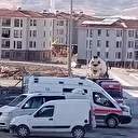 Beton dökümü esnasında kalıp çöktü: İki işçi yaralandı