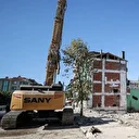 Sındırgı'da depremde yıkılan binaların enkaz kaldırma işlemleri tamamlandı