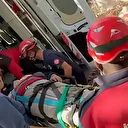 İzmir'de kuyuya düşen kişiyi itfaiye kurtardı