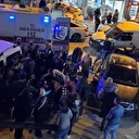 Küçükçekmece’de kaza sonrası ayağı pedala sıkışan motosikletli, itfaiye ekiplerince kurtarıldı