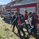 Tokat'ta hafif ticari araç uçuruma devrildi: İki kişi yaralandı