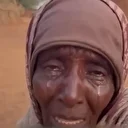 Sudan kan ağlıyor: Yaşlı kadın yaşanan katliam karşısında dünyaya gözyaşları içinde çağrı yaptı