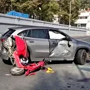Sarıyer’de "U" dönüşü yapan otomobil motosikletle çarpıştı: 1 ağır yaralı
